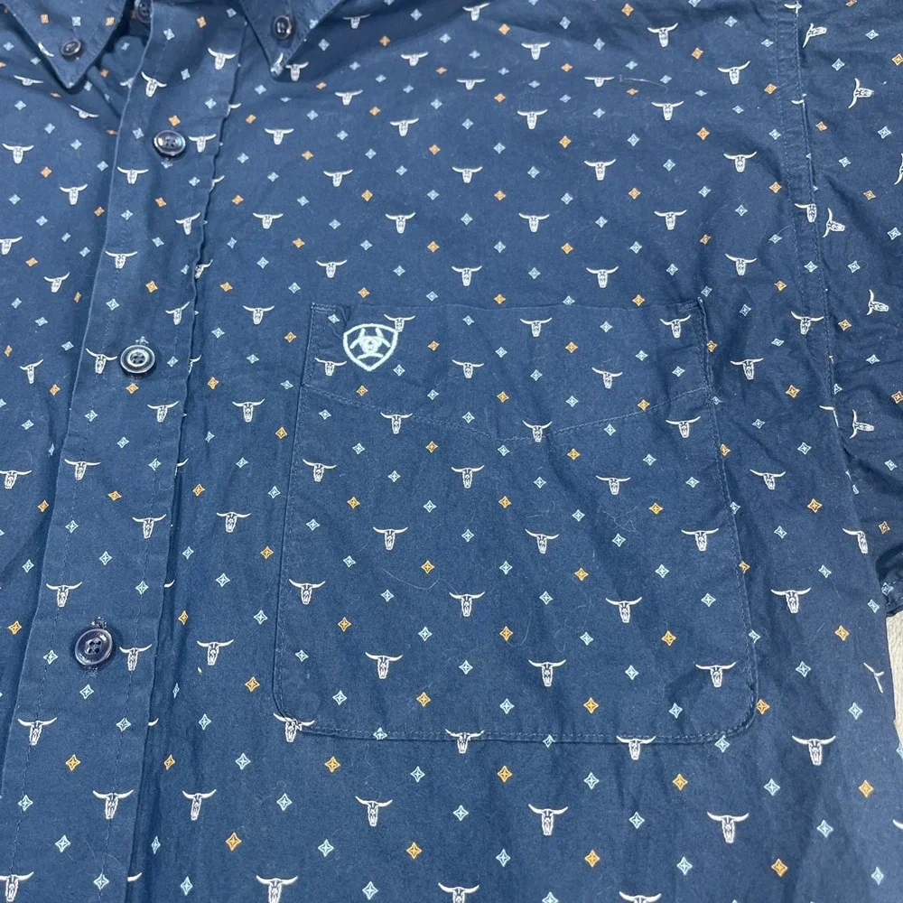 Ariat Shirt Mens Large Blue AOP Bulls Long Sleeve Button Western Ranch Fitted - Picture 5 of 10